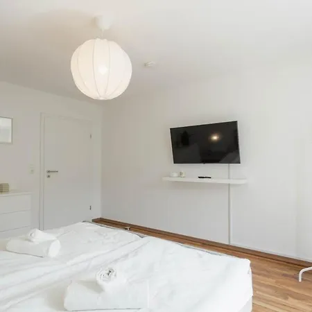 Fritz Am Bauhausmuseum Дессау