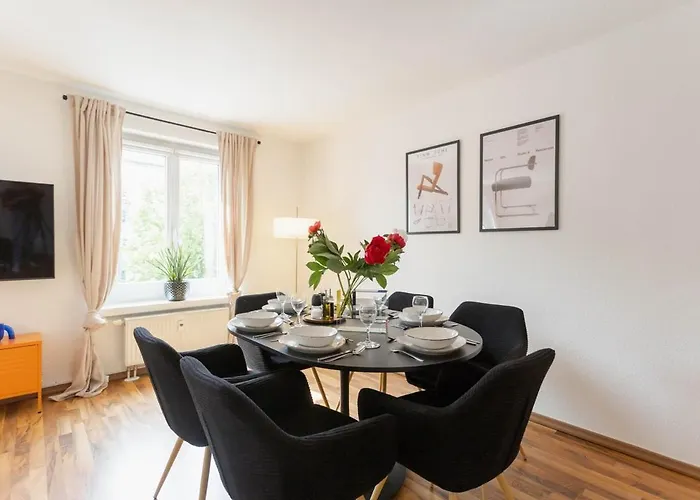 Fritz Am Bauhausmuseum